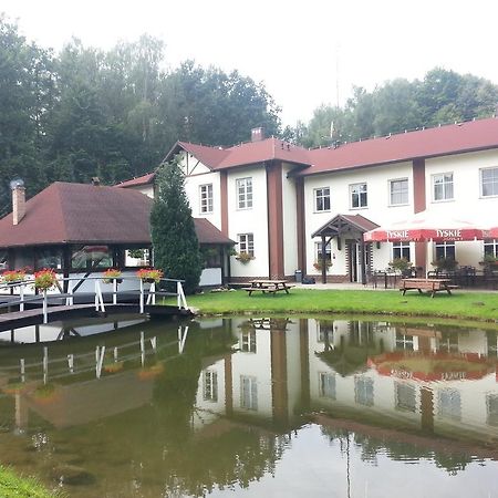 Bed and Breakfast Uroczysko Jastrowie Экстерьер фото